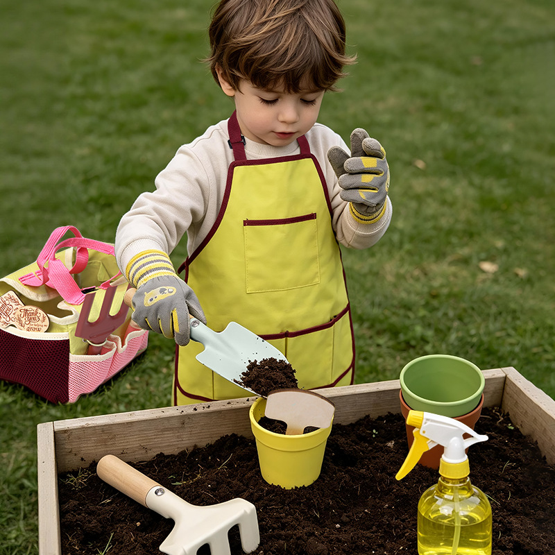 Kids Garden Tool Set Pretend P - огляд і ціна Kids Outdoor Garden Set